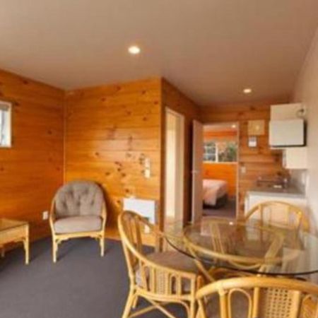 Pauanui Pines Motor Lodge Værelse billede