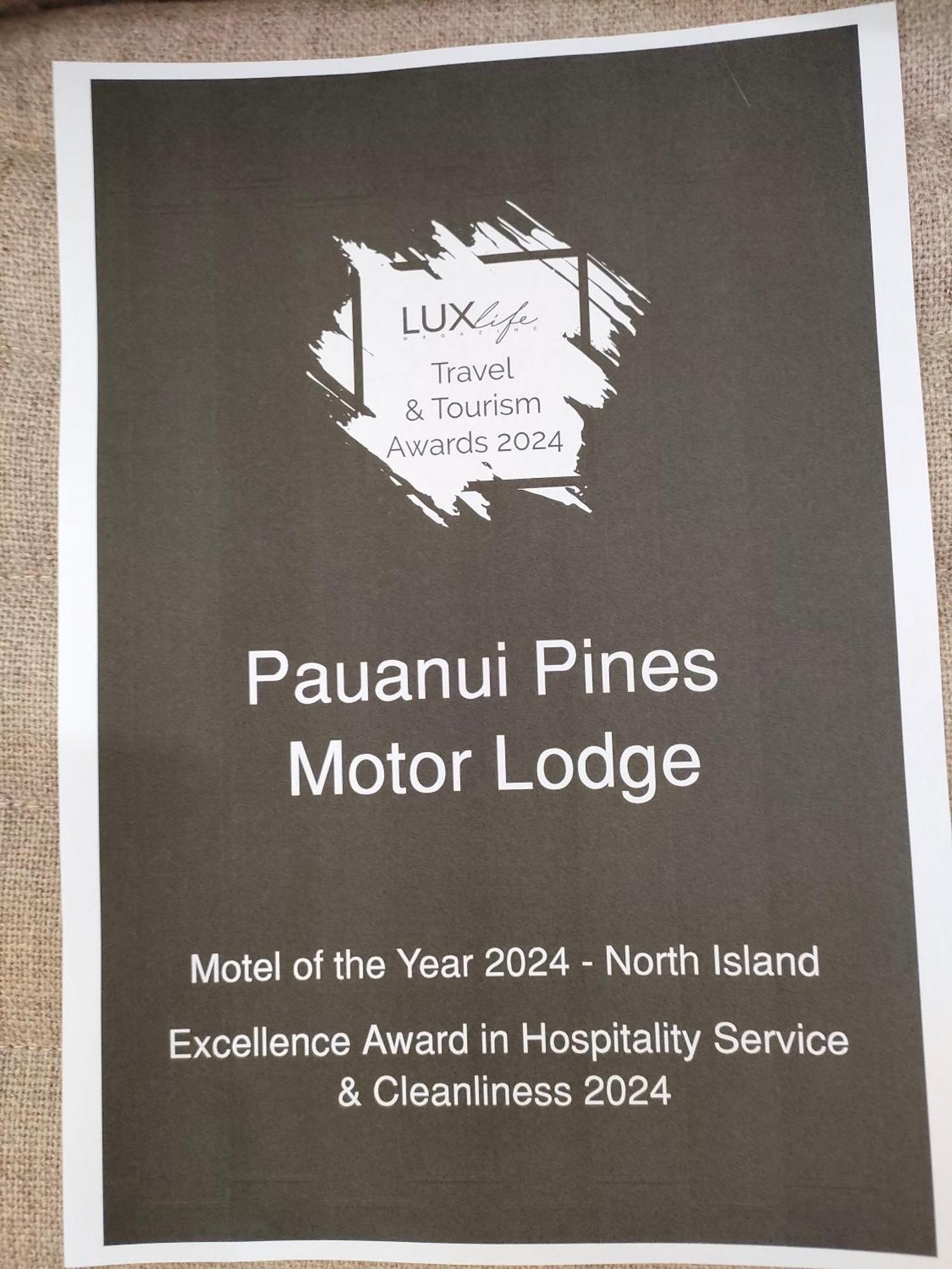 Pauanui Pines Motor Lodge Eksteriør billede