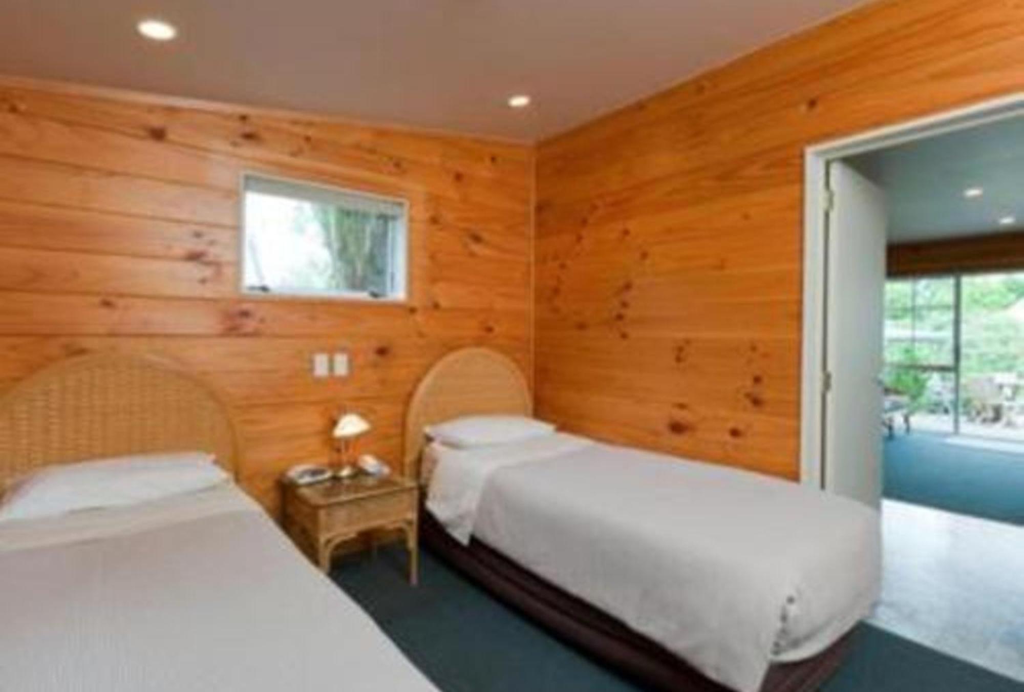 Pauanui Pines Motor Lodge Værelse billede