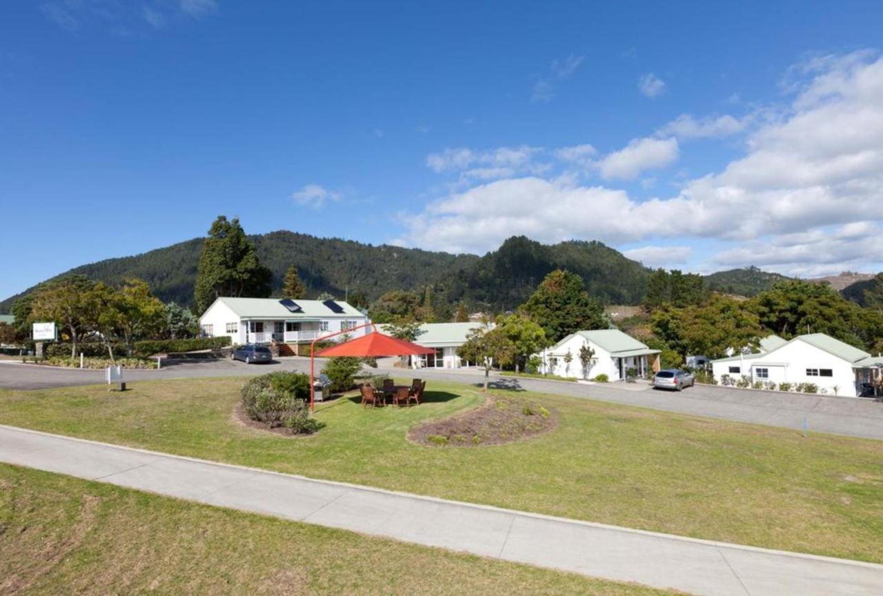 Pauanui Pines Motor Lodge Eksteriør billede